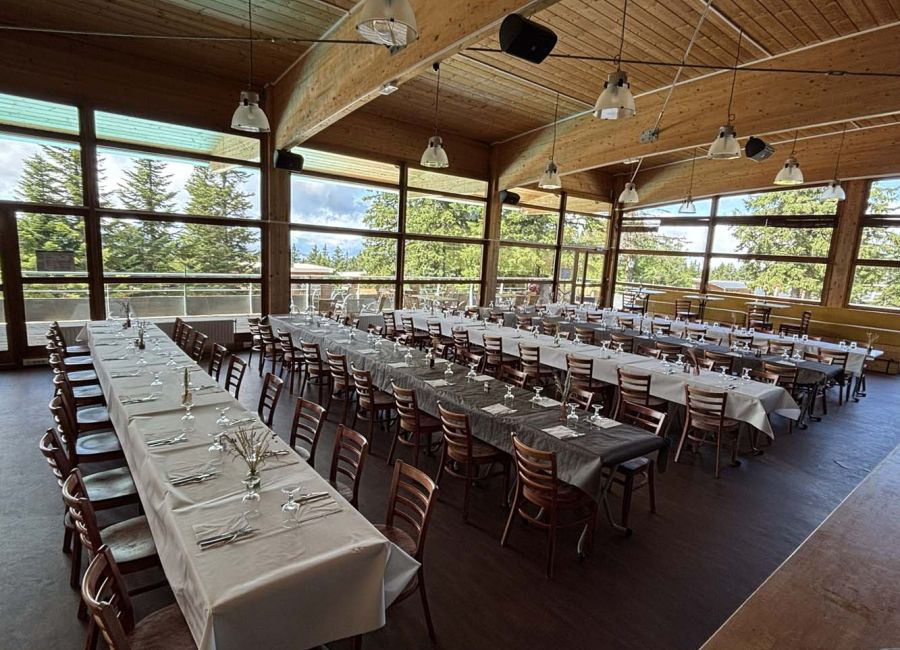 Seminaire-restaurant-mise en place.jpg
